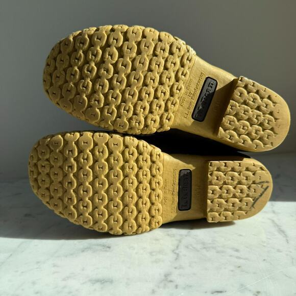 L.L. Bean Bean Boots 6" Duck Boots Tan Leather Rubber Sole Size 6M - Picture 7 of 8